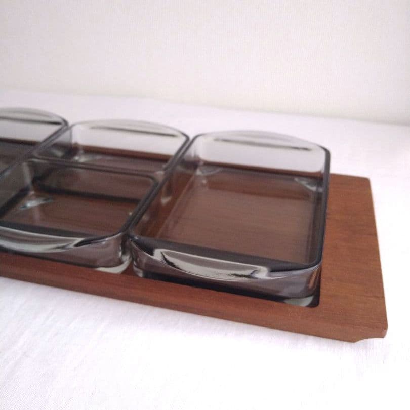 デンマークDenmark*サービングセット*チークトレイとガラスのプレートセット