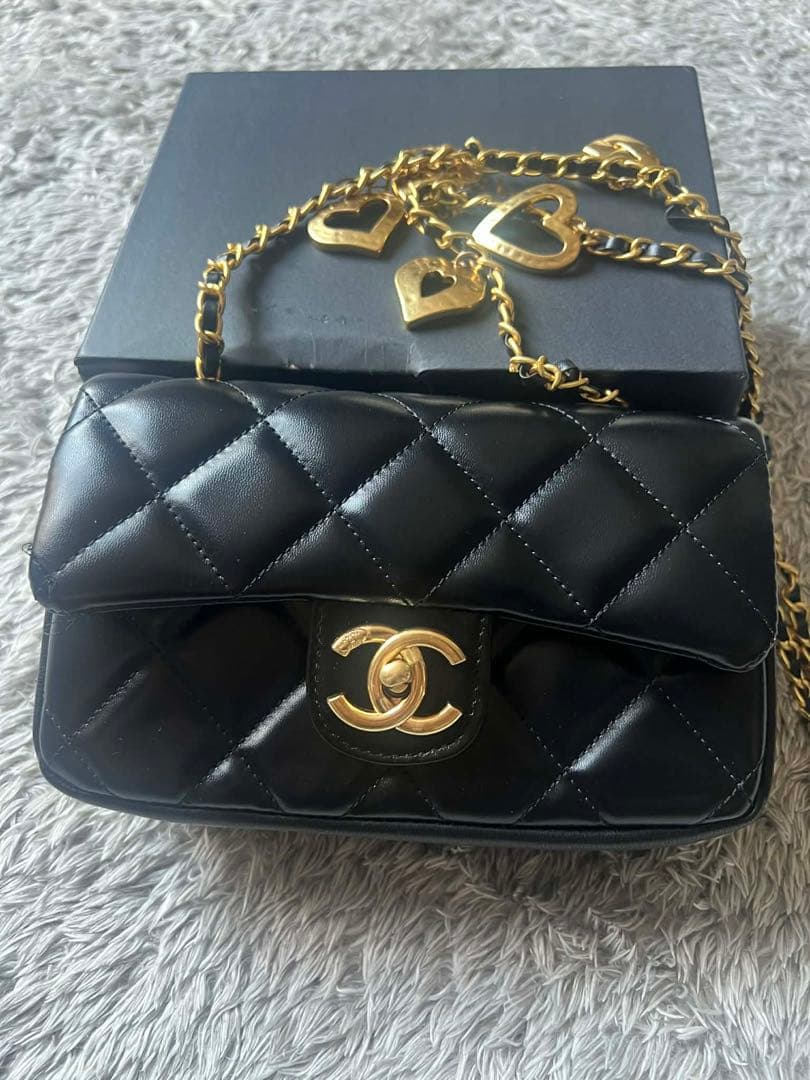 CHANEL シャネル ノベルティ　ハート　ショルダーバッグ チェーンバッグ