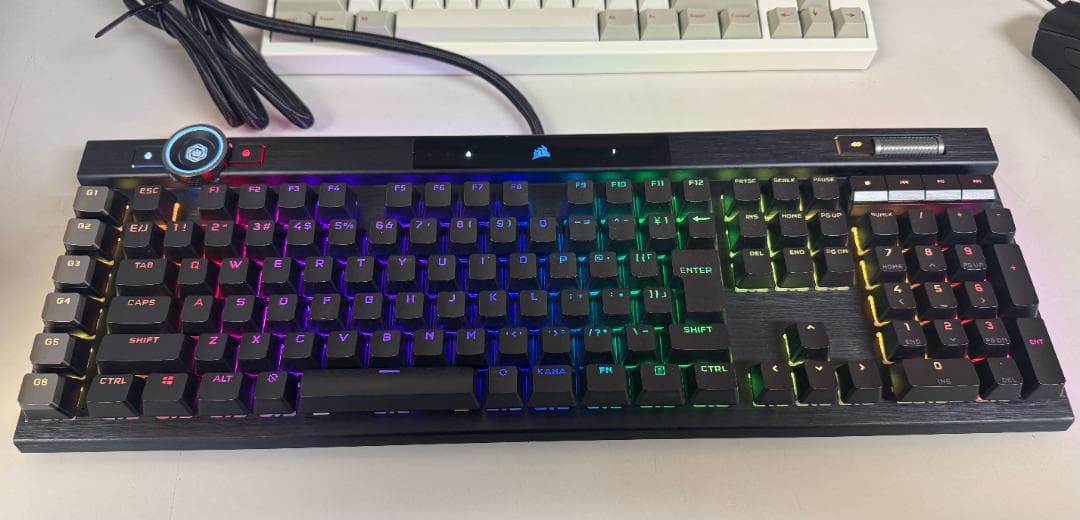 CORSAIR K100 RGB メカニカルゲーミングキーボード 有線