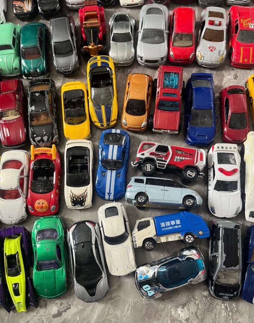 超大量 希少　ミニカー　100台超え　まとめ売り　　フェラーリ　トラックな