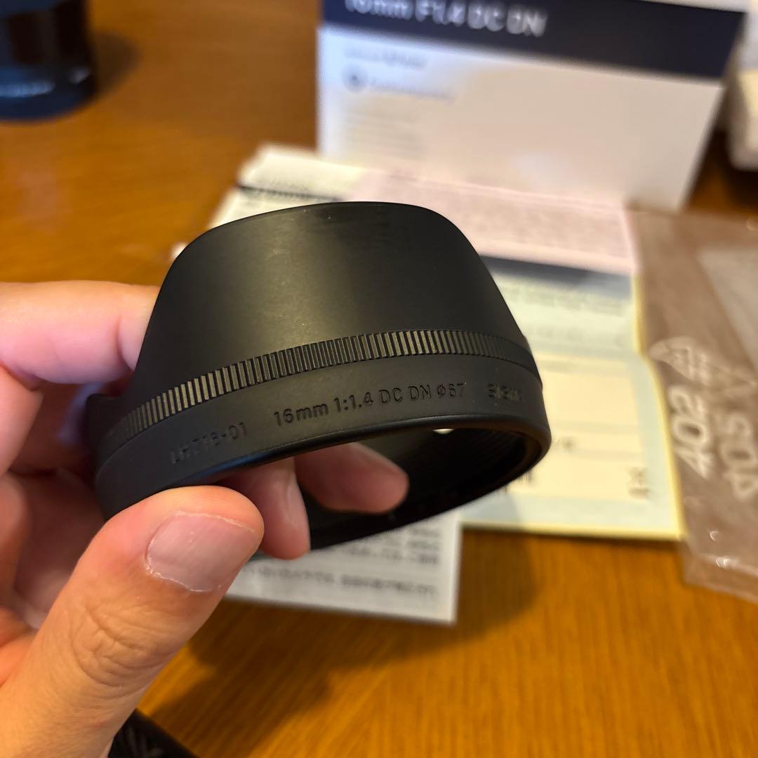 SIGMA16mm F1.4 DC DN レンズ　新品同様