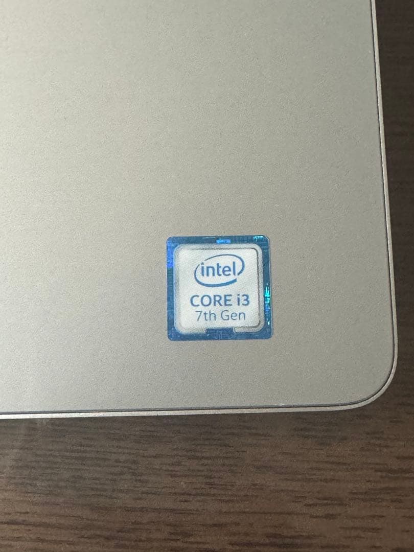 【特別価格】DELL Inspiron 5370 ノートpc 本体＆ACアダプタ