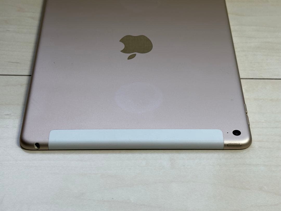 Apple iPad Air 2 ゴールド 16GB セルラーモデル 美品