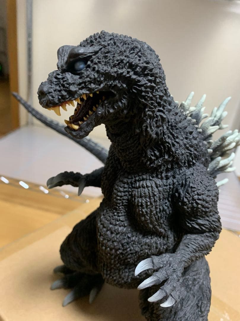 東宝30cmシリーズ 酒井ゆうじ造形コレクション　ゴジラ2001