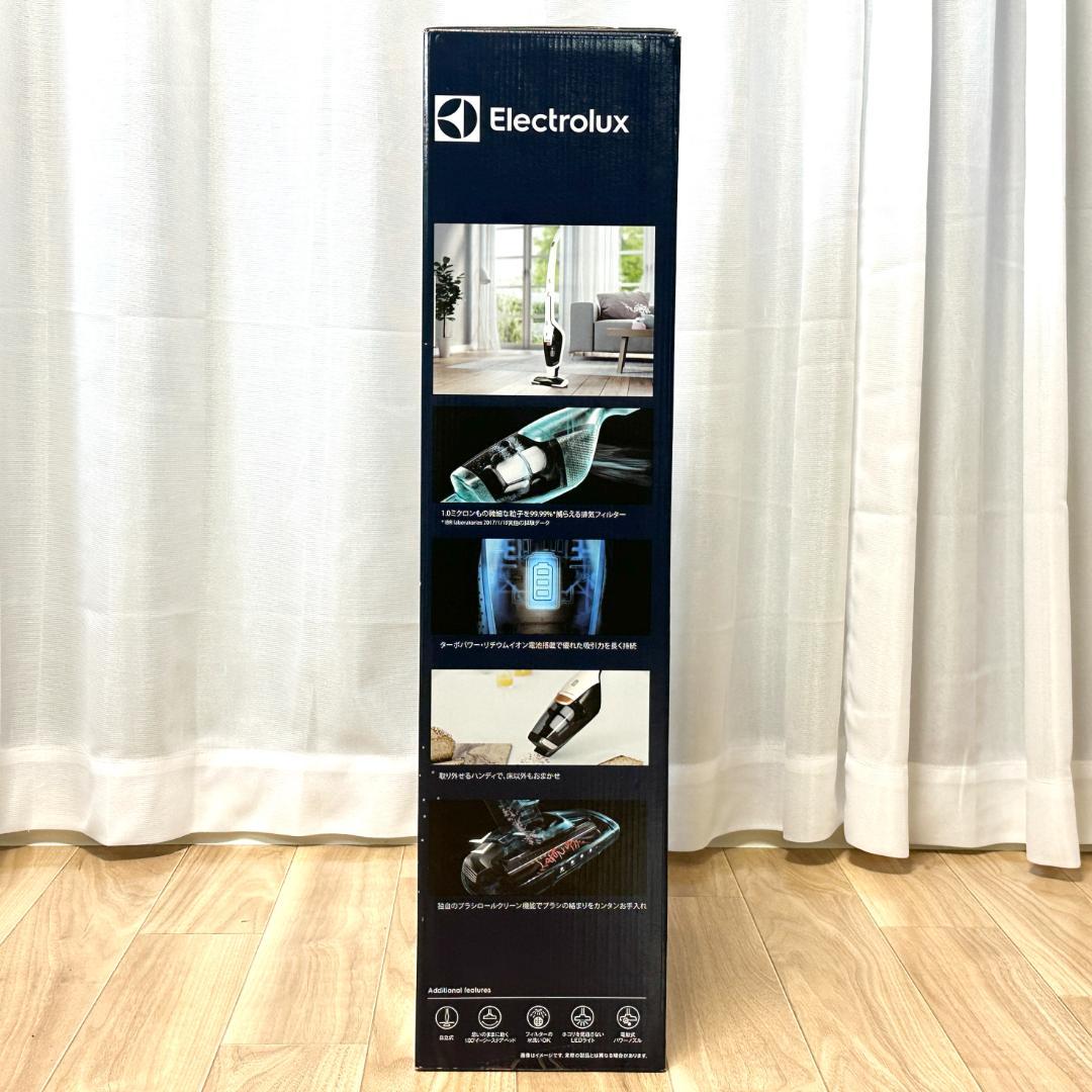 【新品・未使用】Electrolux スティッククリーナー ZB3513SW