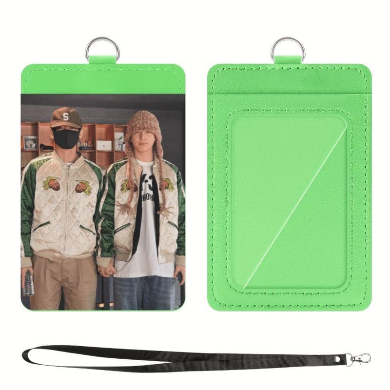 V1230Vです。他の方は購入なさらないでください。