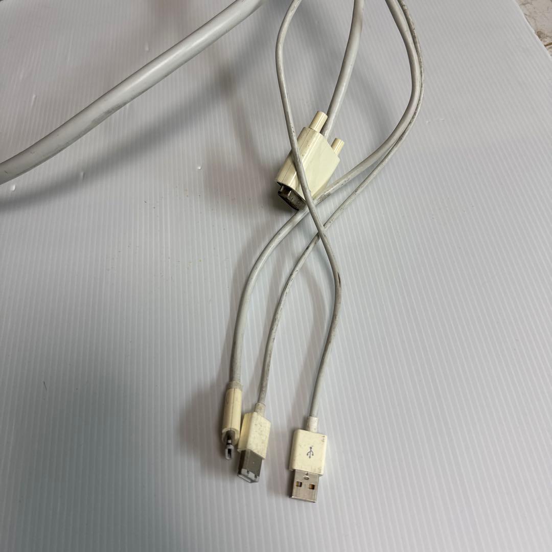 アップル　CINEMA HD DISPLAY 30インチA1083 ジャンク