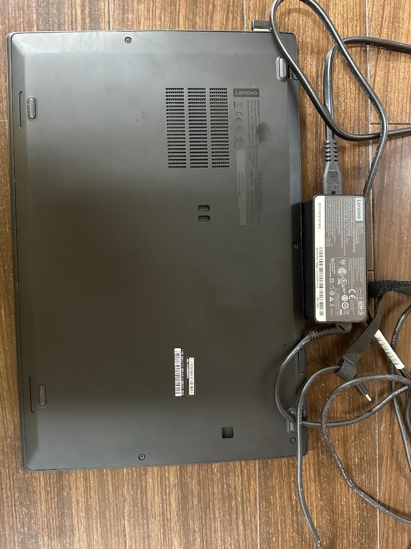 T*.様 ThinkPad X1 Carbon 2019年購入