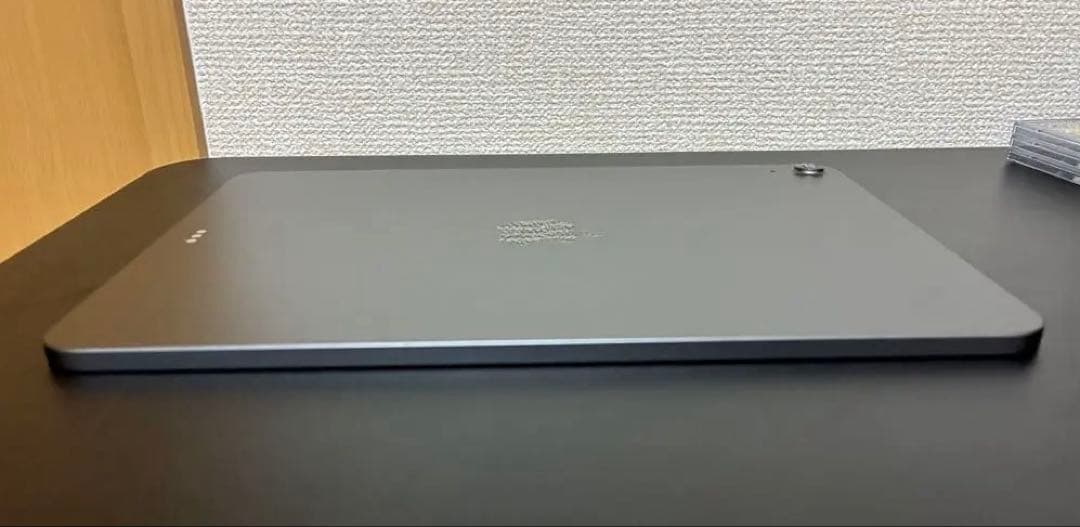 iPad Air 第5世代 64GB スペースグレイ 美品 ケース付き