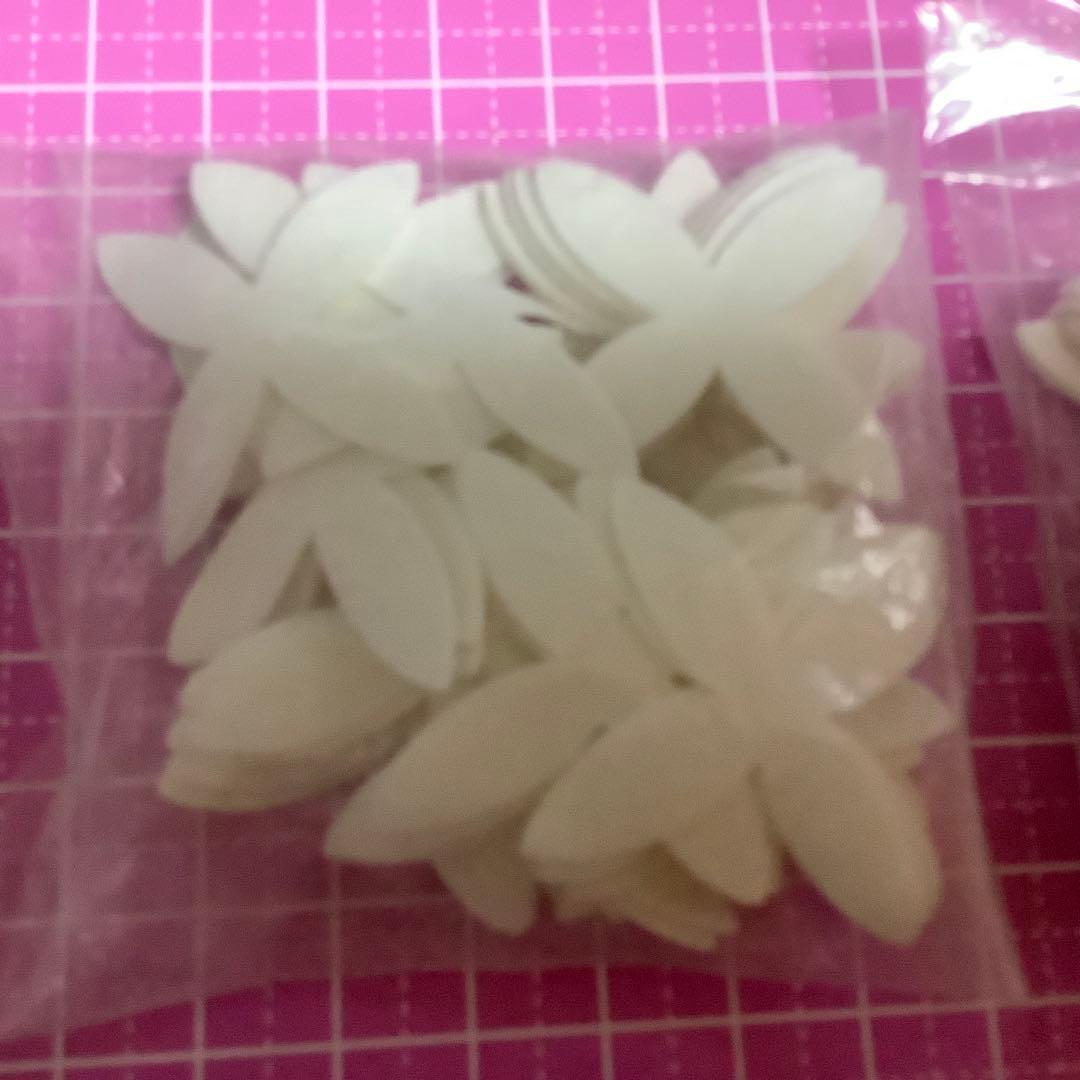 飯田深雪　ブバリア　ブバリア花弁　抜き弁　カット弁　アートフラワー　25袋