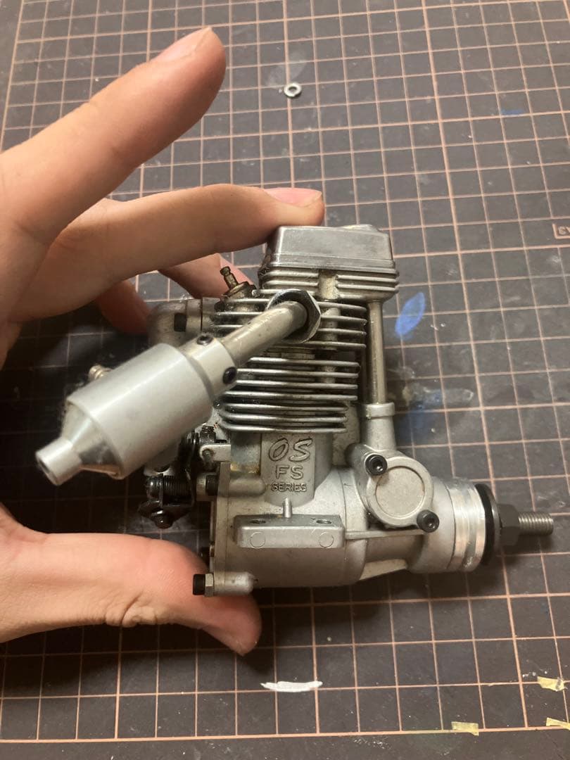 OS FS-26 4ストロークエンジン