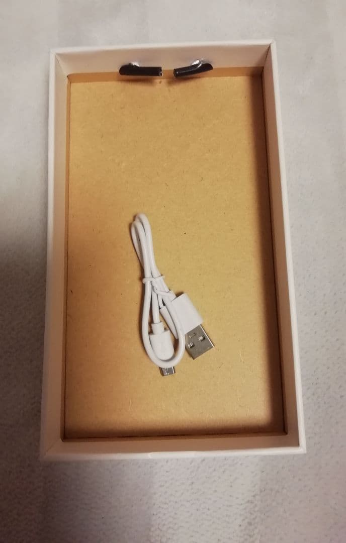 限定　twiceツウィモバイルバッテリー　　ハガキ付き