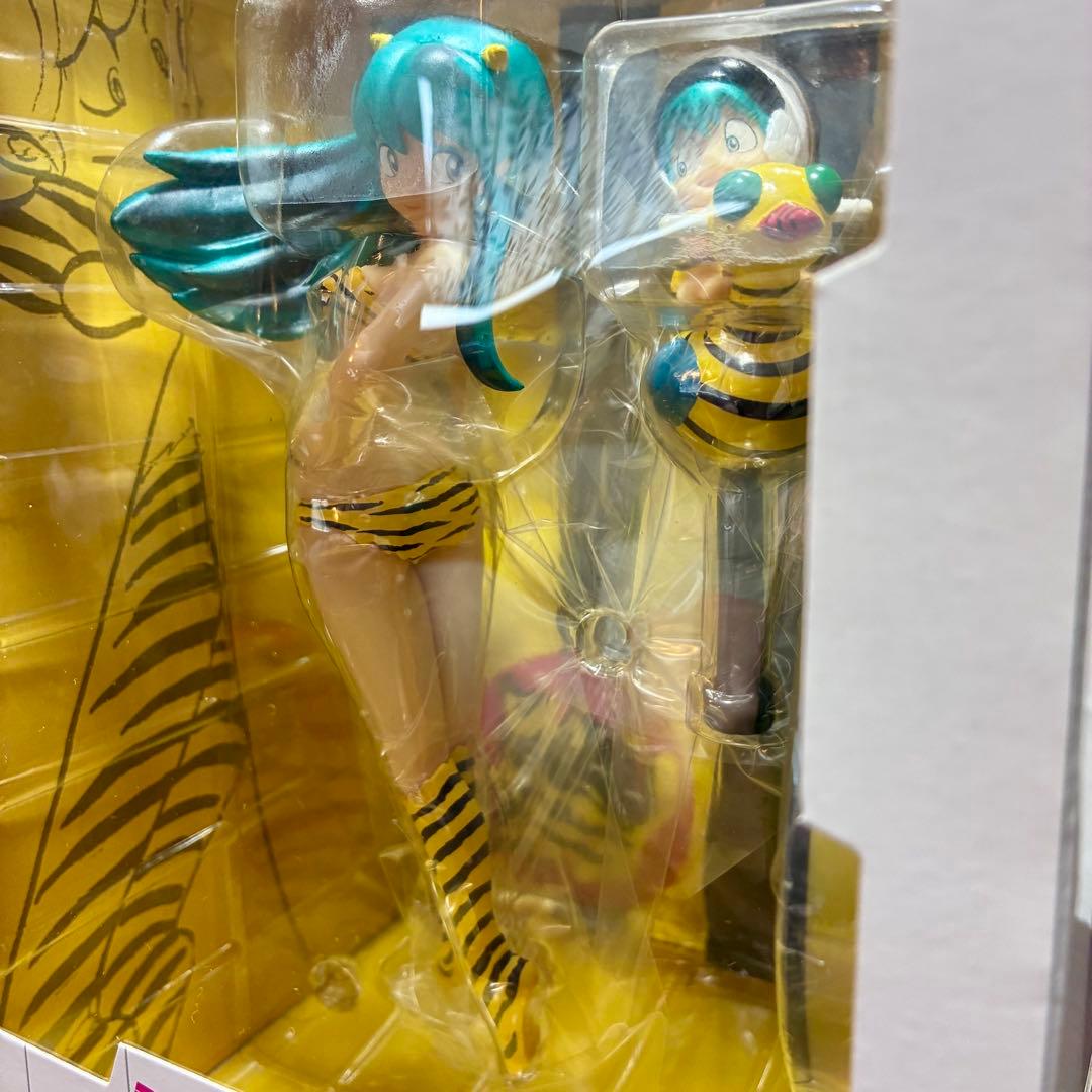 【未開封】コトブキヤ うる星やつら×阪神タイガース 1/10スケール　フィギュア