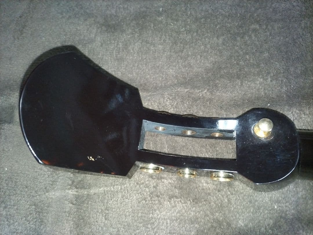 津軽三味線本体 （延べ棹）丸サワリ付き