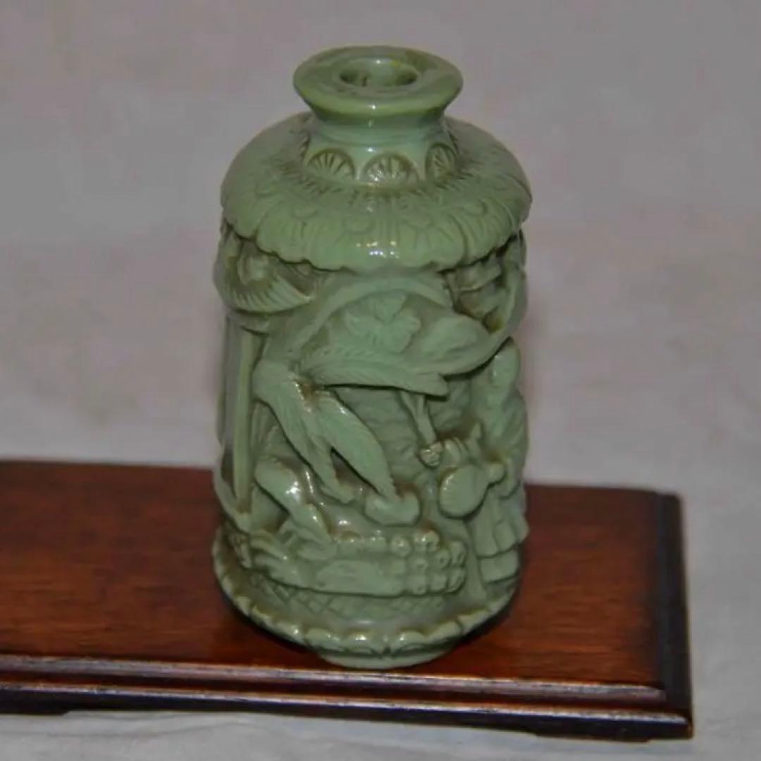 焼物　陶器　青磁　中国　鼻煙壺