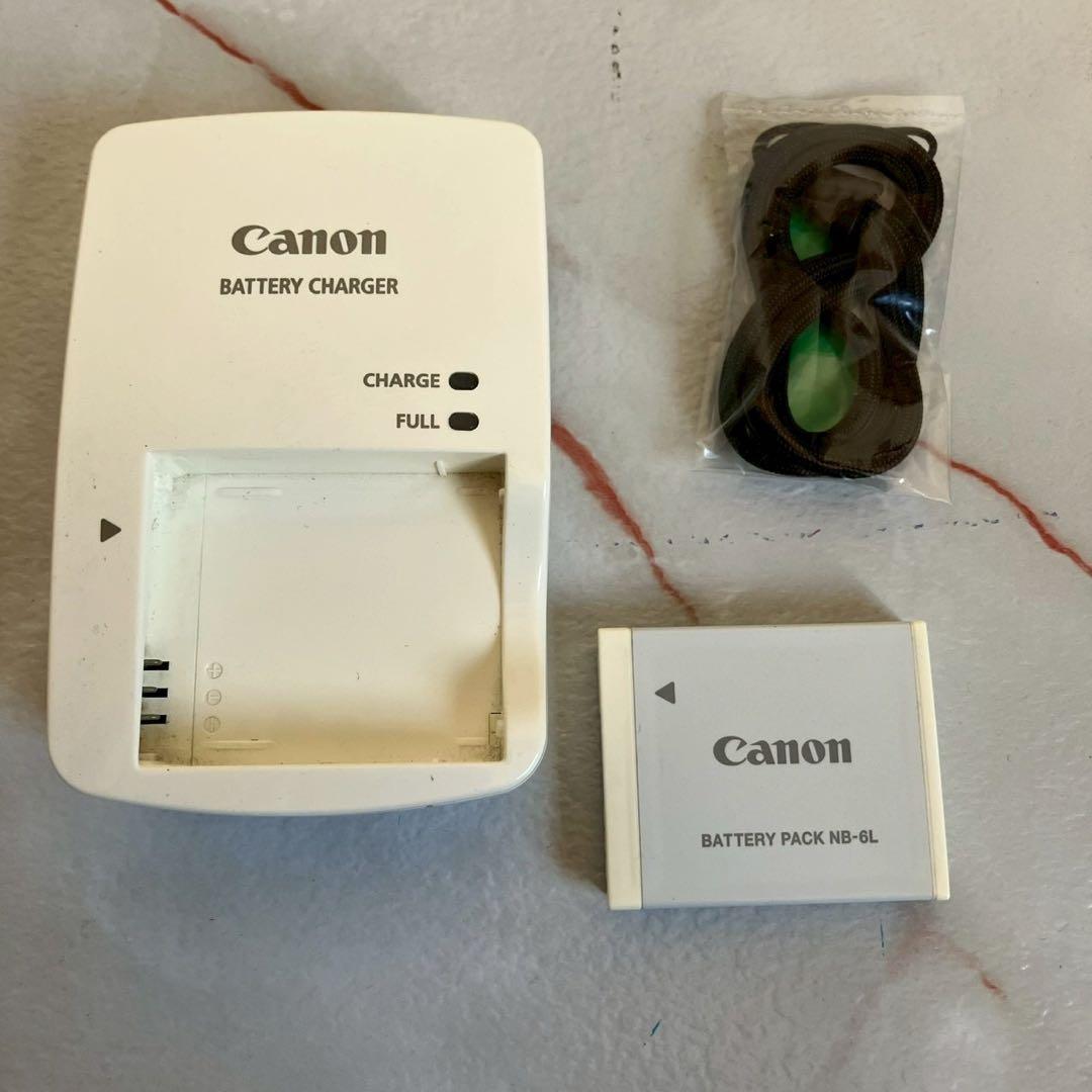 Canon IXY DIGITAL 110 IS レッド