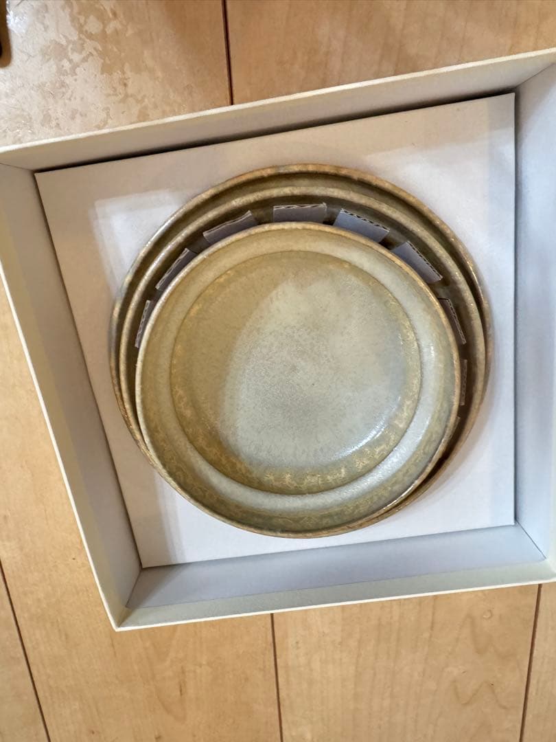 半額以下【新品未使用】aeru 大谷焼　食器3点セット