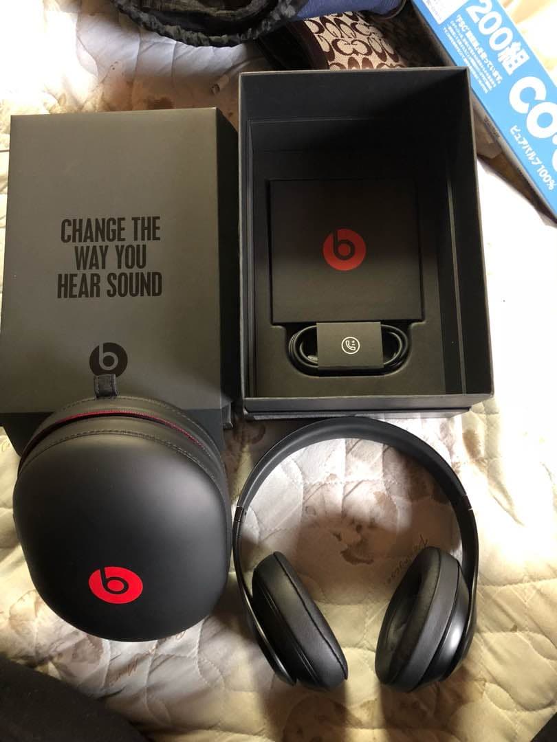 ヘッドホン beats wireless Beats