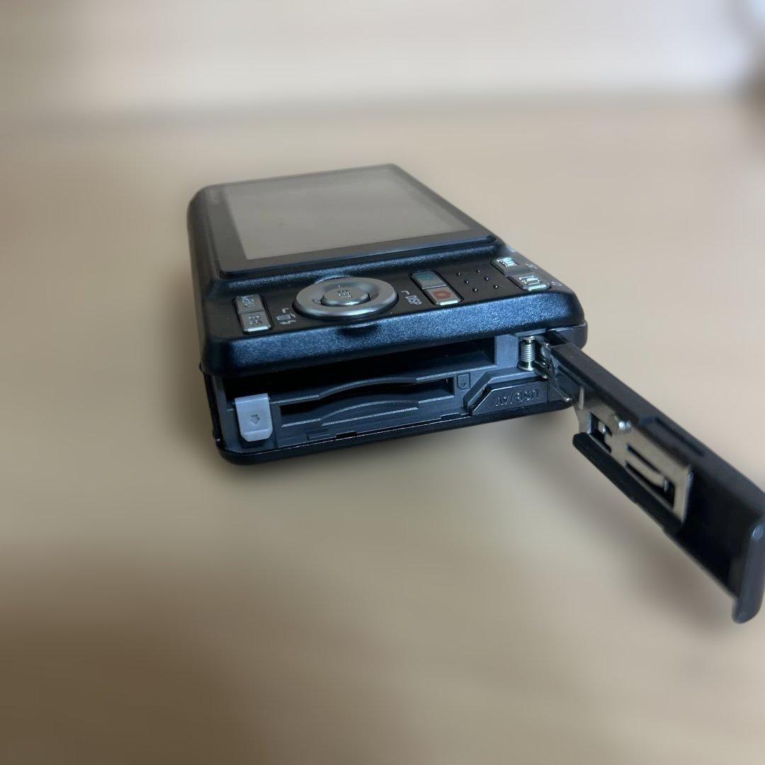 【未使用品】CASIO EXILIM EX-Z9