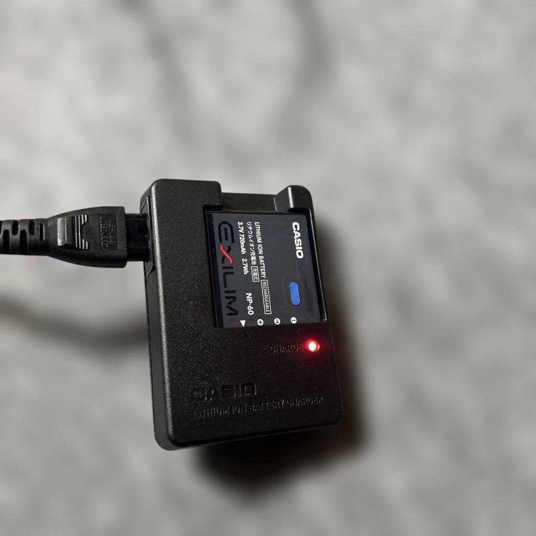 【未使用品】CASIO EXILIM EX-Z9