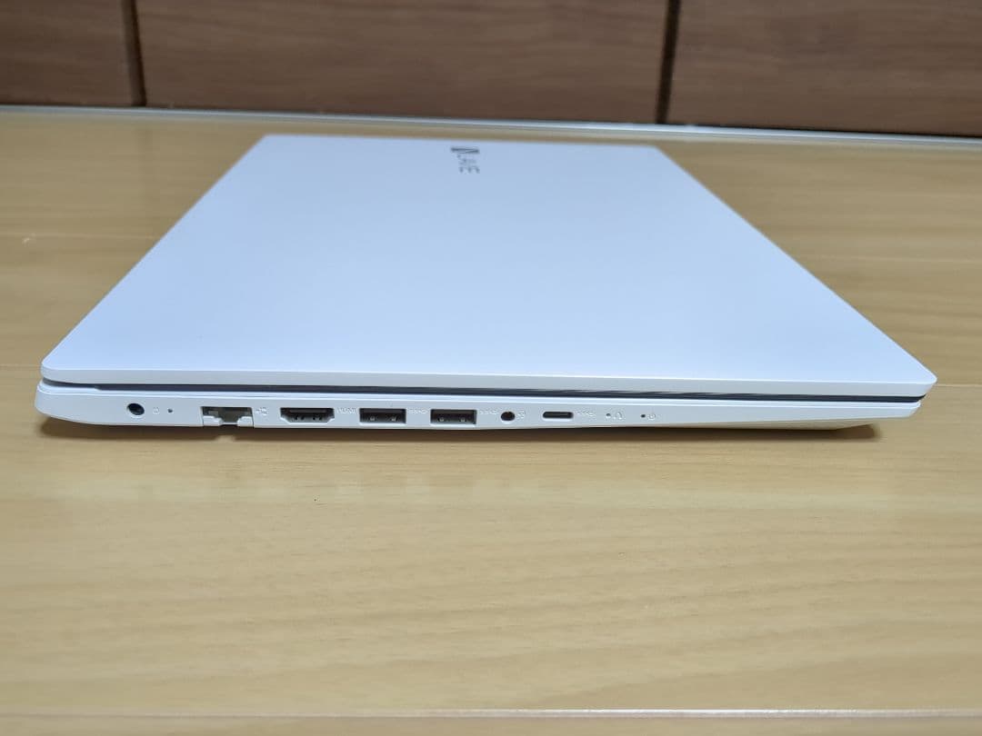 Windowsノート本体 NEC LAVIE NS300/RAW Ryzen 3 8gb ssd256gb