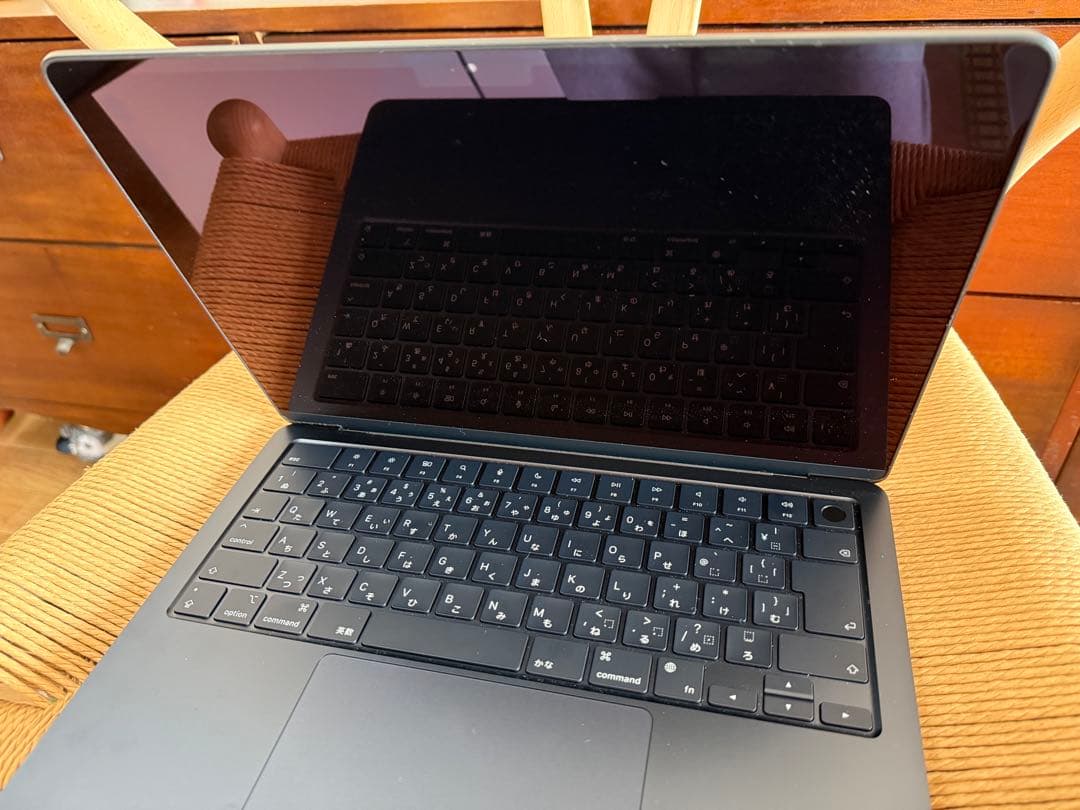 MacBook Air 2022 16GB 256GB 未使用に近い