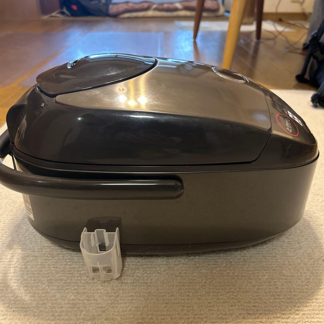 象印 NP-VJ10 炊飯器 黒 5.5合 2020年製