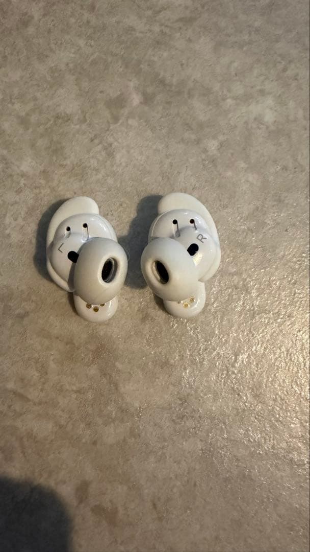 Bose QuietComfort Earbuds II ホワイト