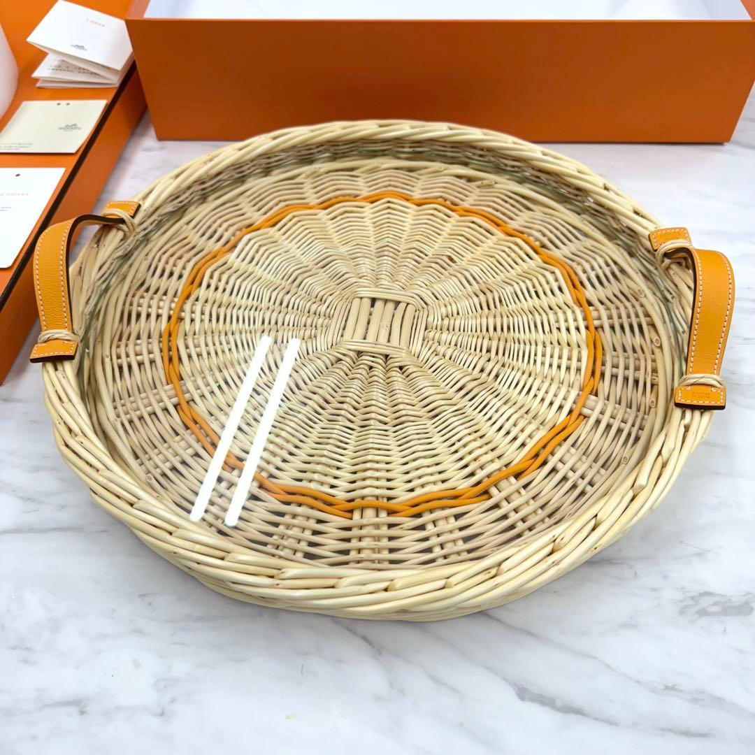 新品未使用　HERMES エルメス ラウンドトレー 《オズレ・カラー》 PM