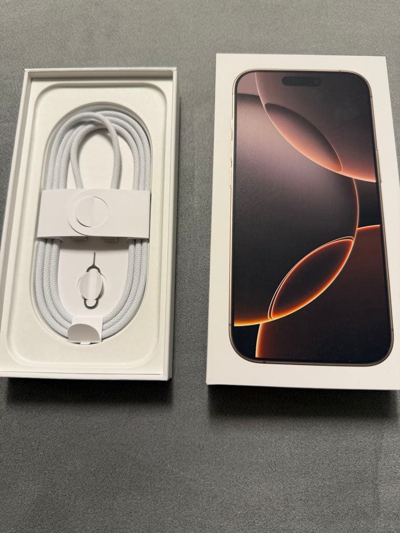 iPhone16 Pro デザートチタニウム128 GB SIMフリー 美品