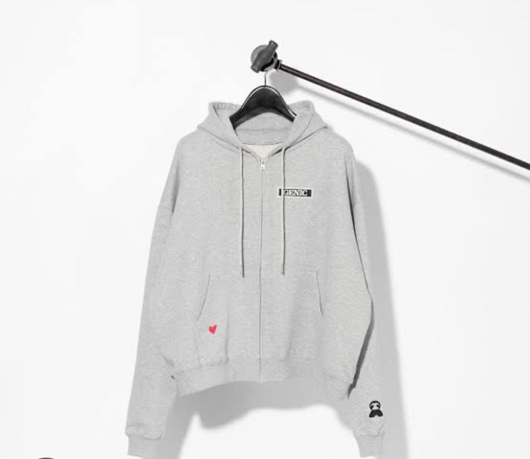 GENIC ジップアップパーカー　Lサイズ