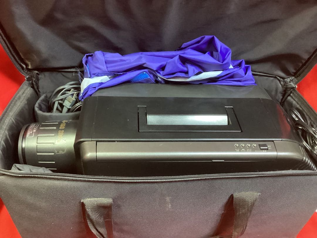 EIKI エイキ 液晶ビデオ映写機 LC-3000 2000年製ソフトキャリー付