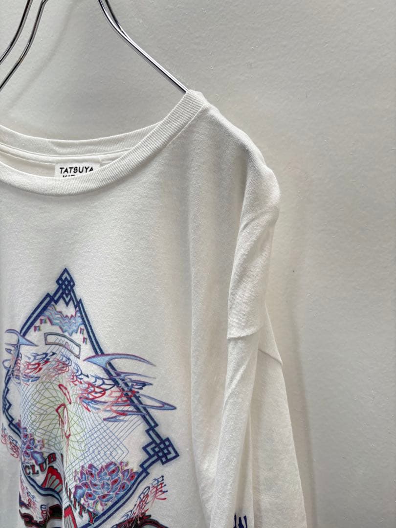 キタニタツヤ 倶楽部非現実　ロンT 白　サイズ大きめ