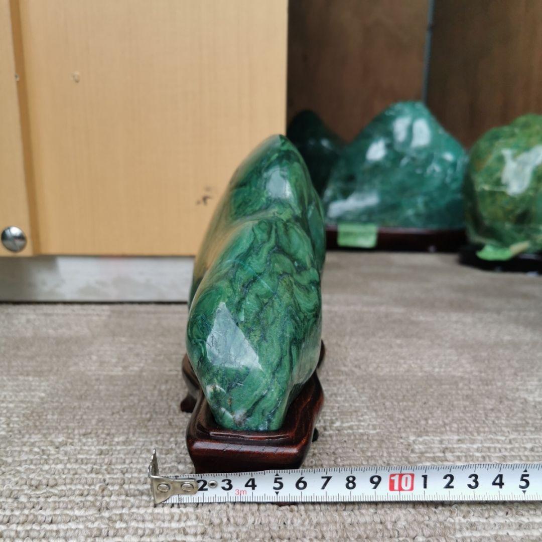 ナミビア翡翠　3.2キロ　翡翠　ヒスイ　鑑賞石　石　置物　オブジェ　インテリア
