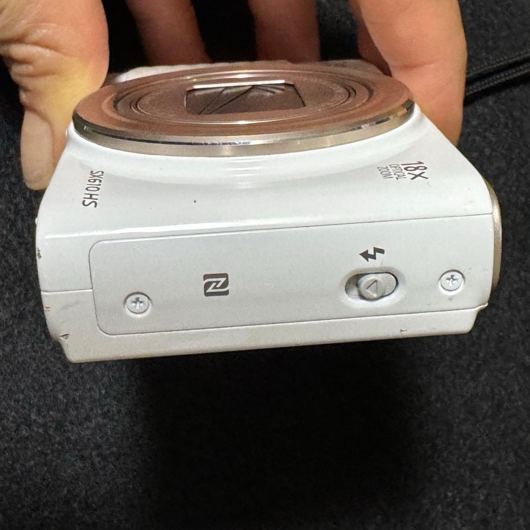 CANON PowerShot SX610 HS デジタルカメラ。