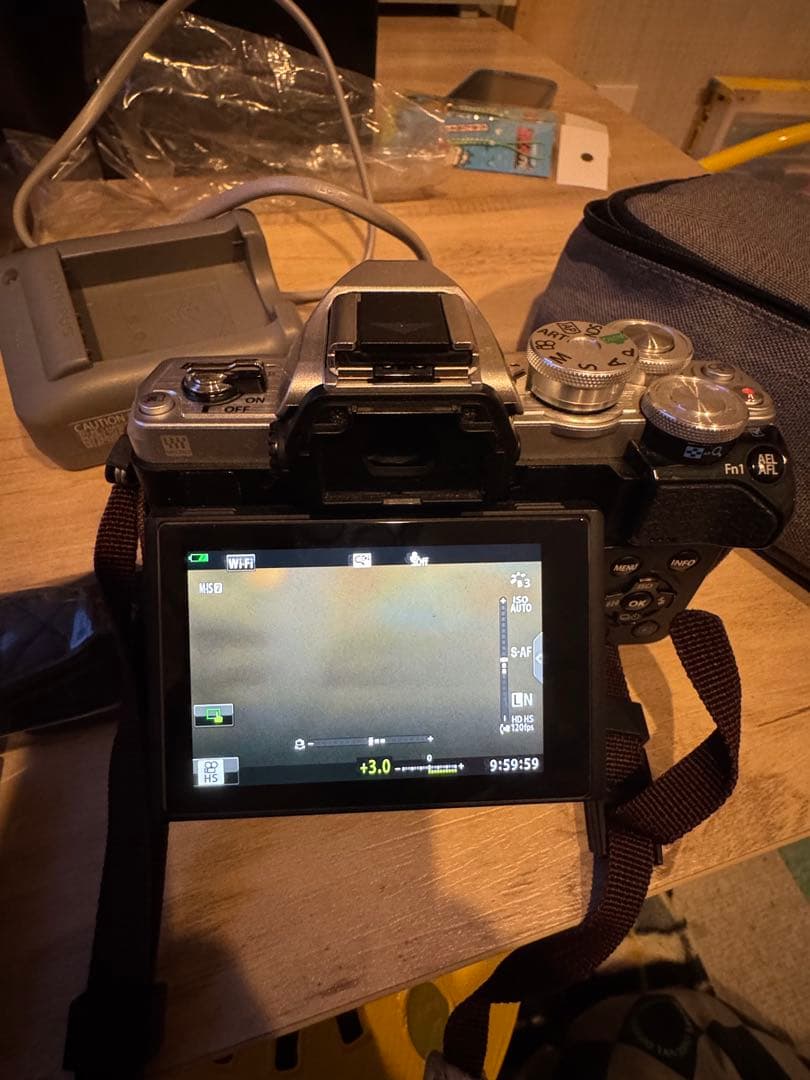 OLYMPUS OM-D E-M10 Mark Ⅲ シルバー