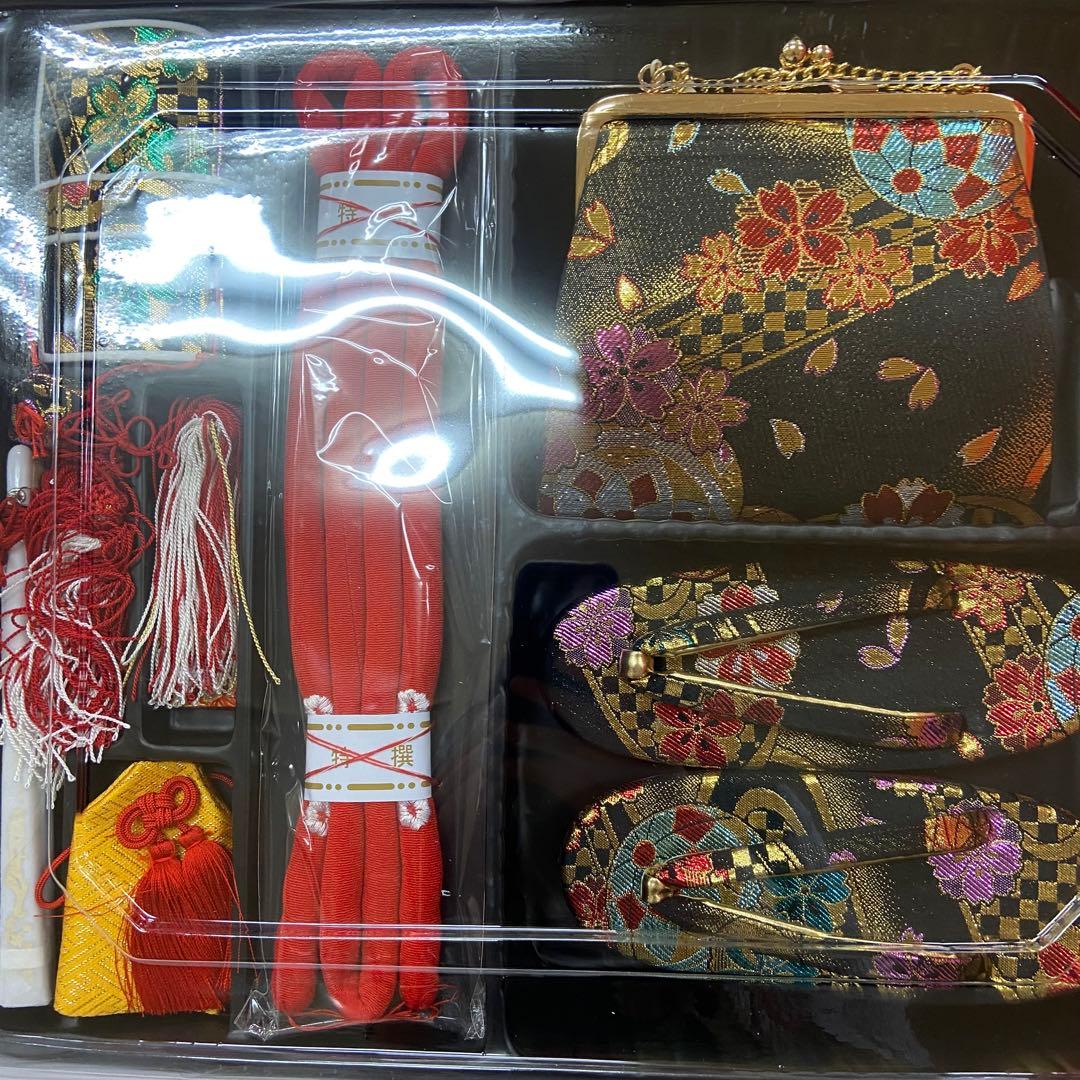 七五三　ハコセコセット　新品　未使用　7歳　3歳　着物　在庫処分　大特価　帯
