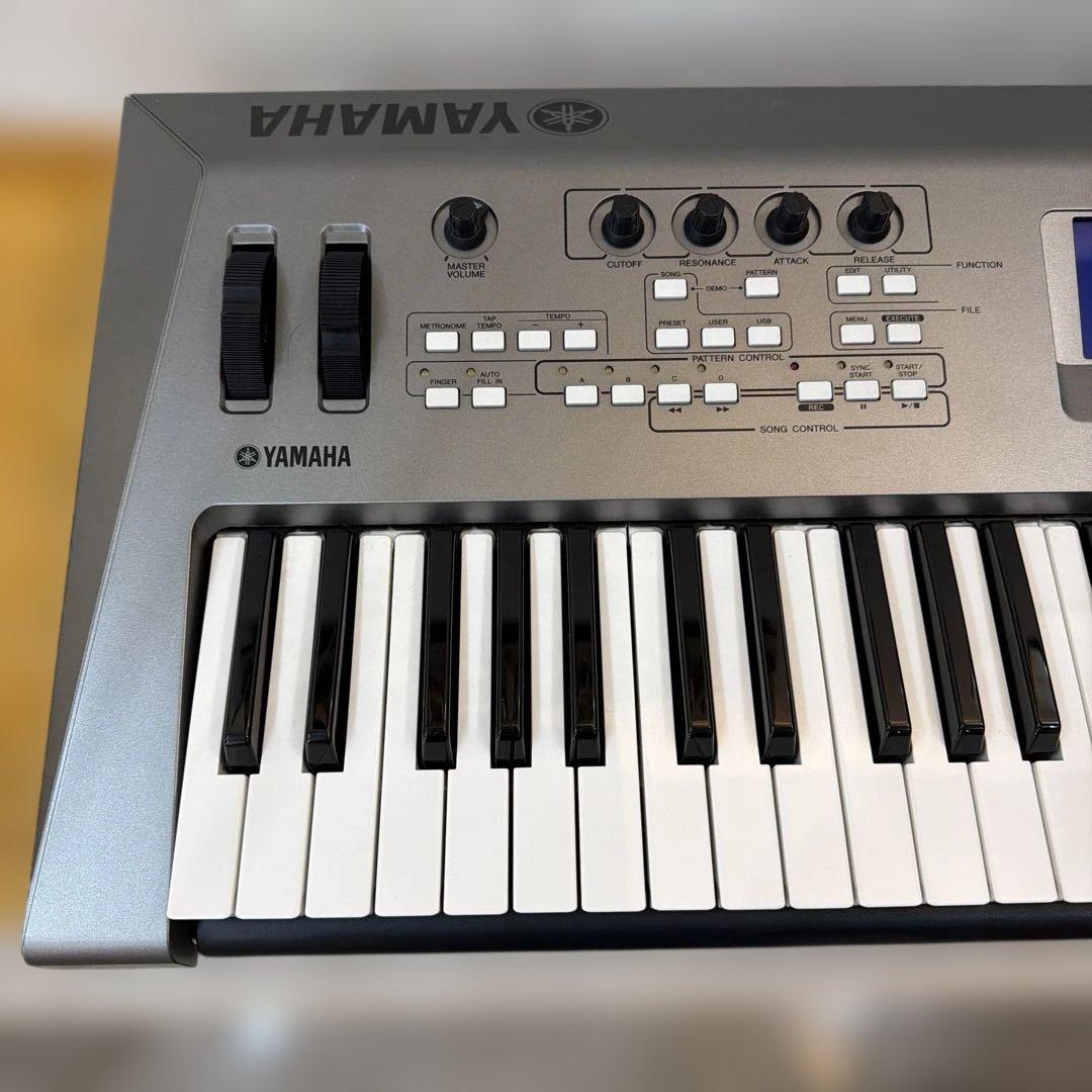 YAMAHA シンセサイザー MM6
