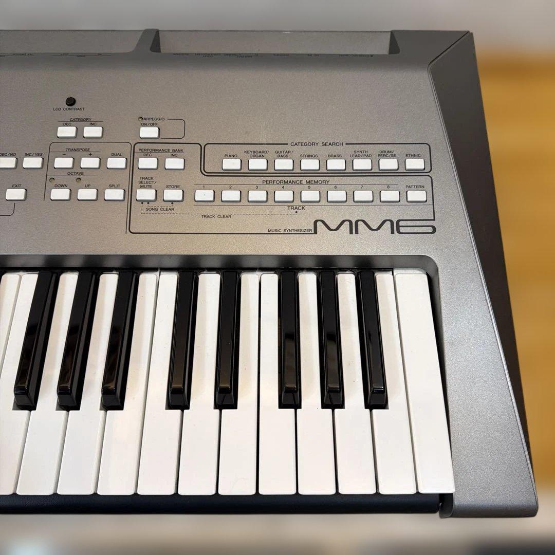 YAMAHA シンセサイザー MM6