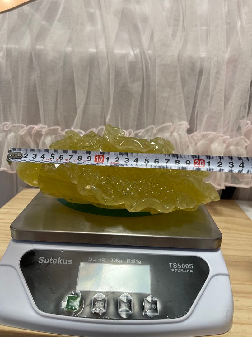 綺麗　天然石　高品質　水晶　手彫り　シトリン　白菜の形に彫刻した物　百財