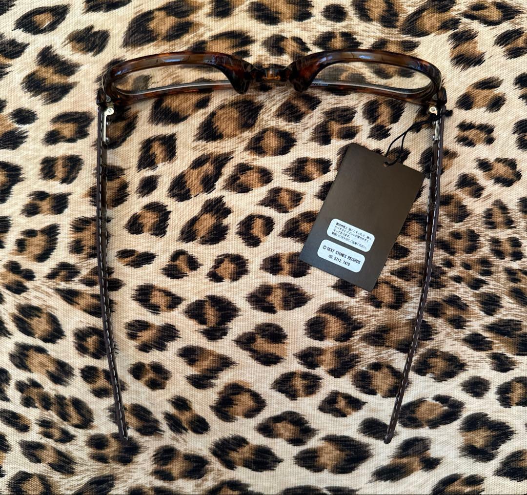 浅井健一　サングラス