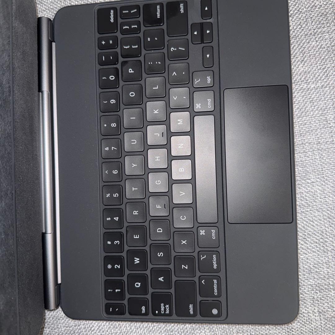 Apple純正 MagicKeyboard11インチ A2261