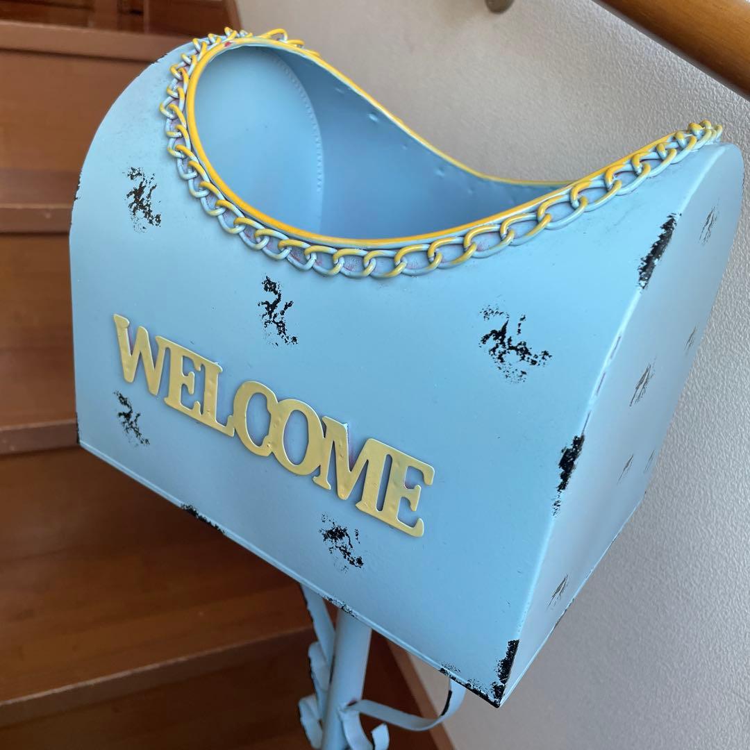 ウェルカムメッセージ付きポスト　プランター　ガーデニングブロカント