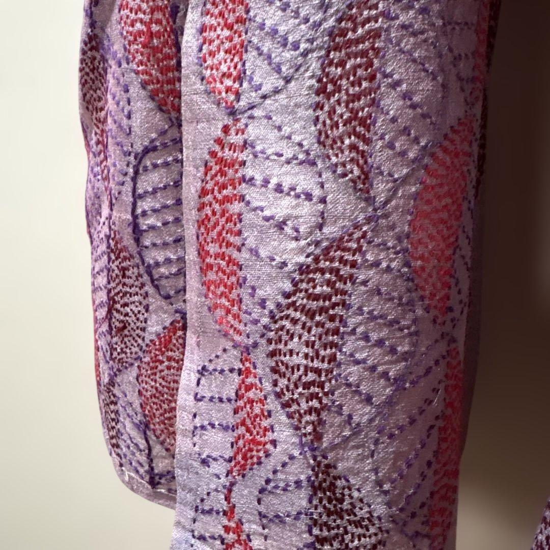 タッサーシルクストール　総刺繍　カンタ　野蚕ストール　シルク100%