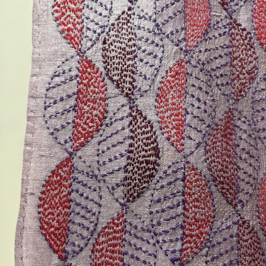 タッサーシルクストール　総刺繍　カンタ　野蚕ストール　シルク100%