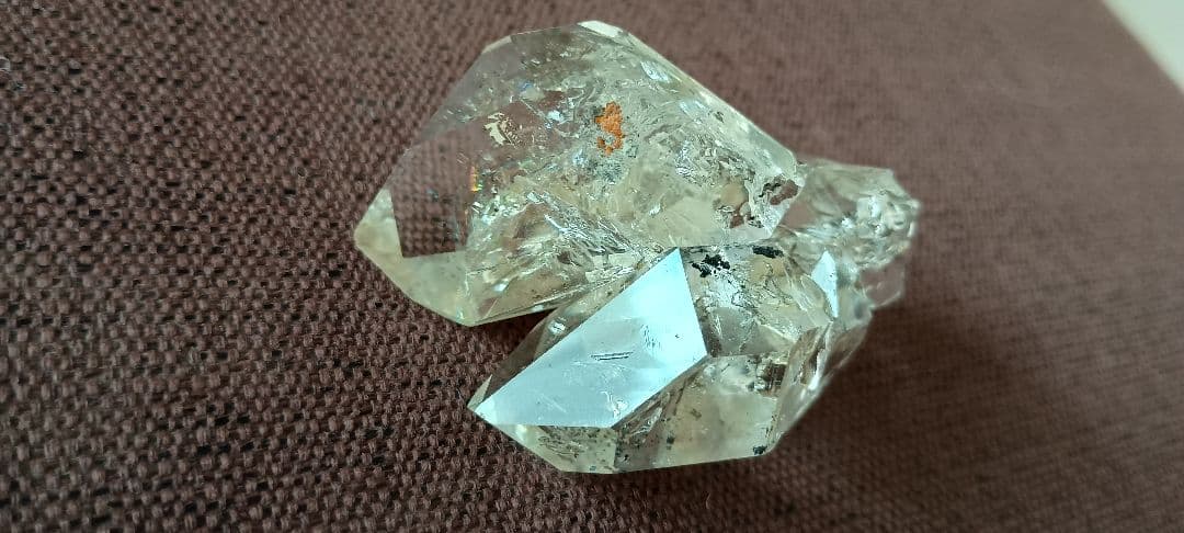 ハーキマーダイアモンド大粒クラスター