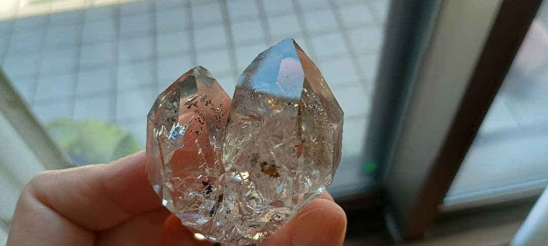 ハーキマーダイアモンド大粒クラスター