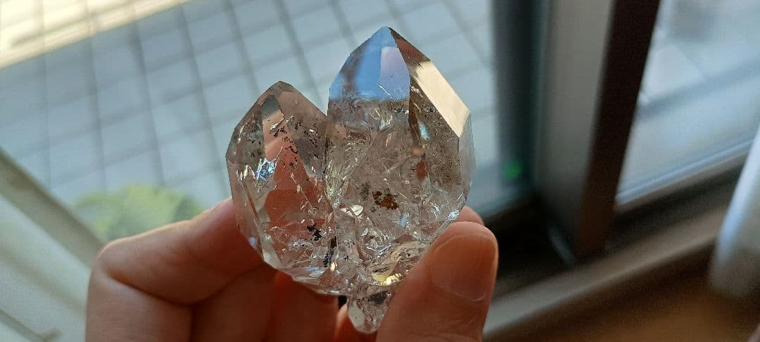 ハーキマーダイアモンド大粒クラスター