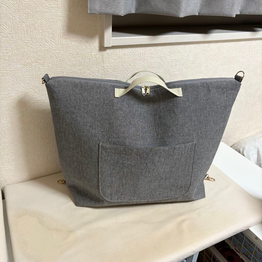 大きめのグレーのトラベルバッグ/ボストンバッグ3WAY