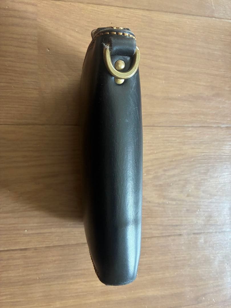 Shin ブラックレザー ミディアムウォレット クロムエクセル